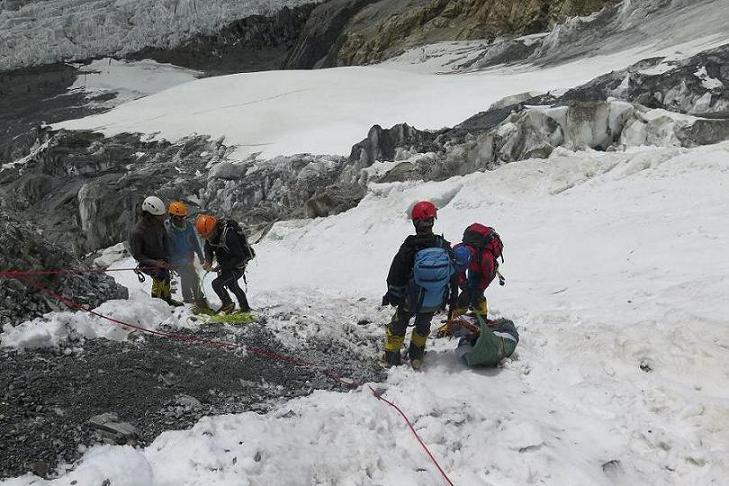 Эвакуация японской альпинистки Sumiyo Tsuzuki с Броуд Пик, июль 2015