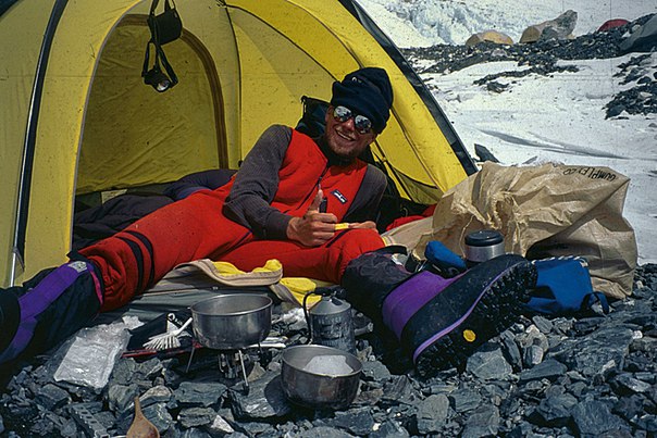 Гёран Кропп (Göran Kropp) под Эверестом 1996.