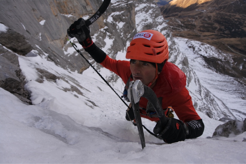 Ули Штек (Ueli Steck). 17 ноября 2015 года. Новый скоростной рекорд восхождения на Северной стене Эйгера
