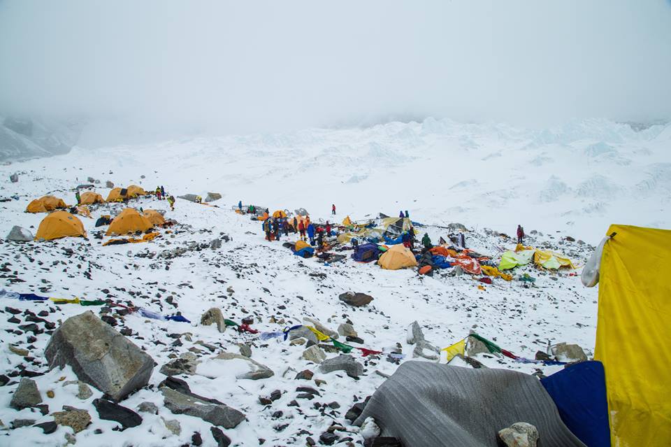 Эверест после лавины. 25 апреля 2015 года