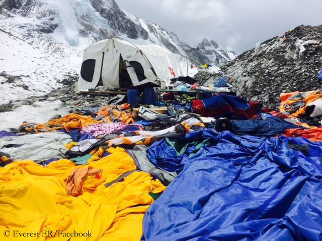 “Everest ER” - медицинская служба на Эвересте после землетрясения в апреле 2015 года