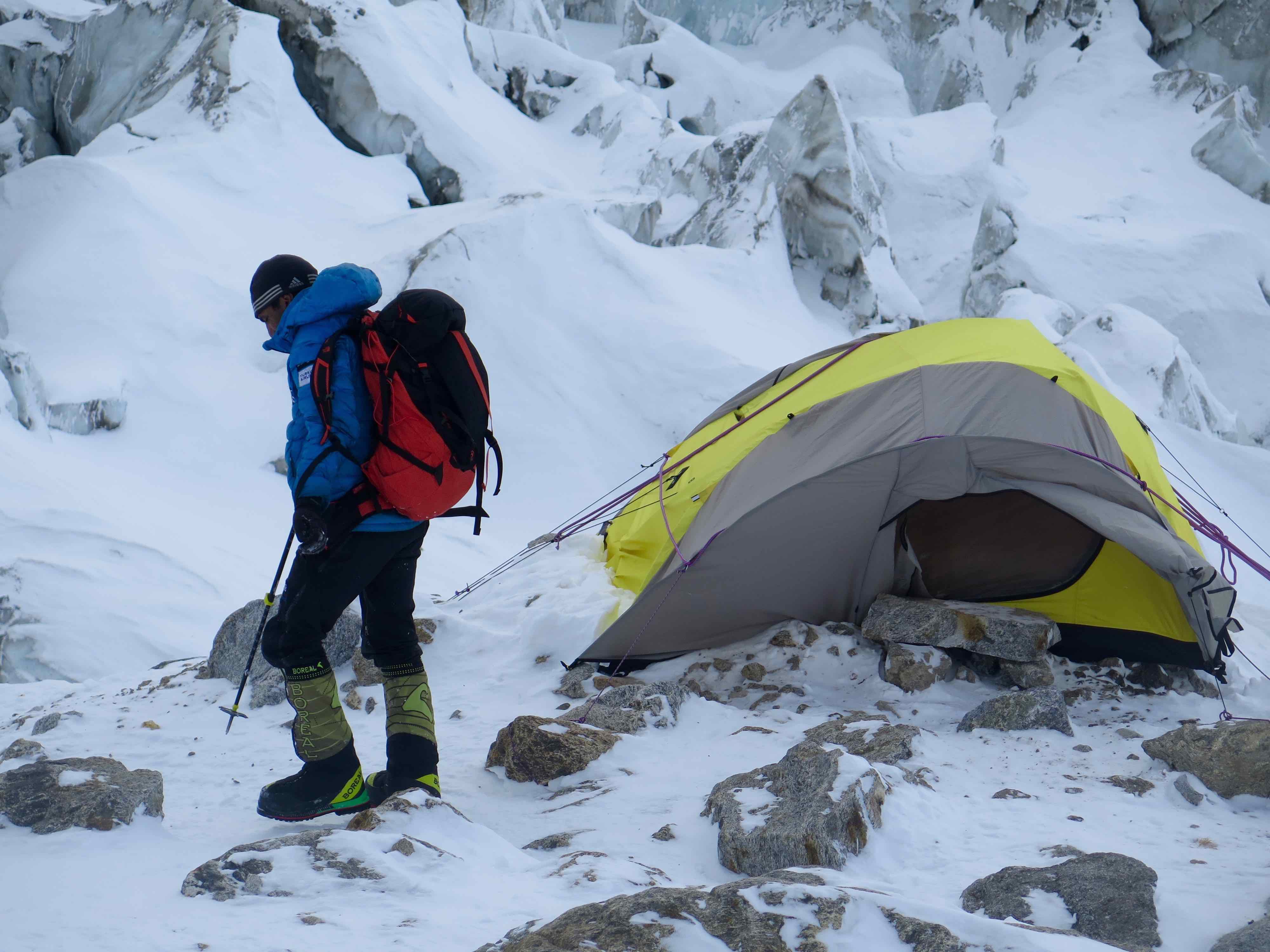 Нангапарбат. Первый высотный лагерь после схода лавины, 5 февраля 2016 года