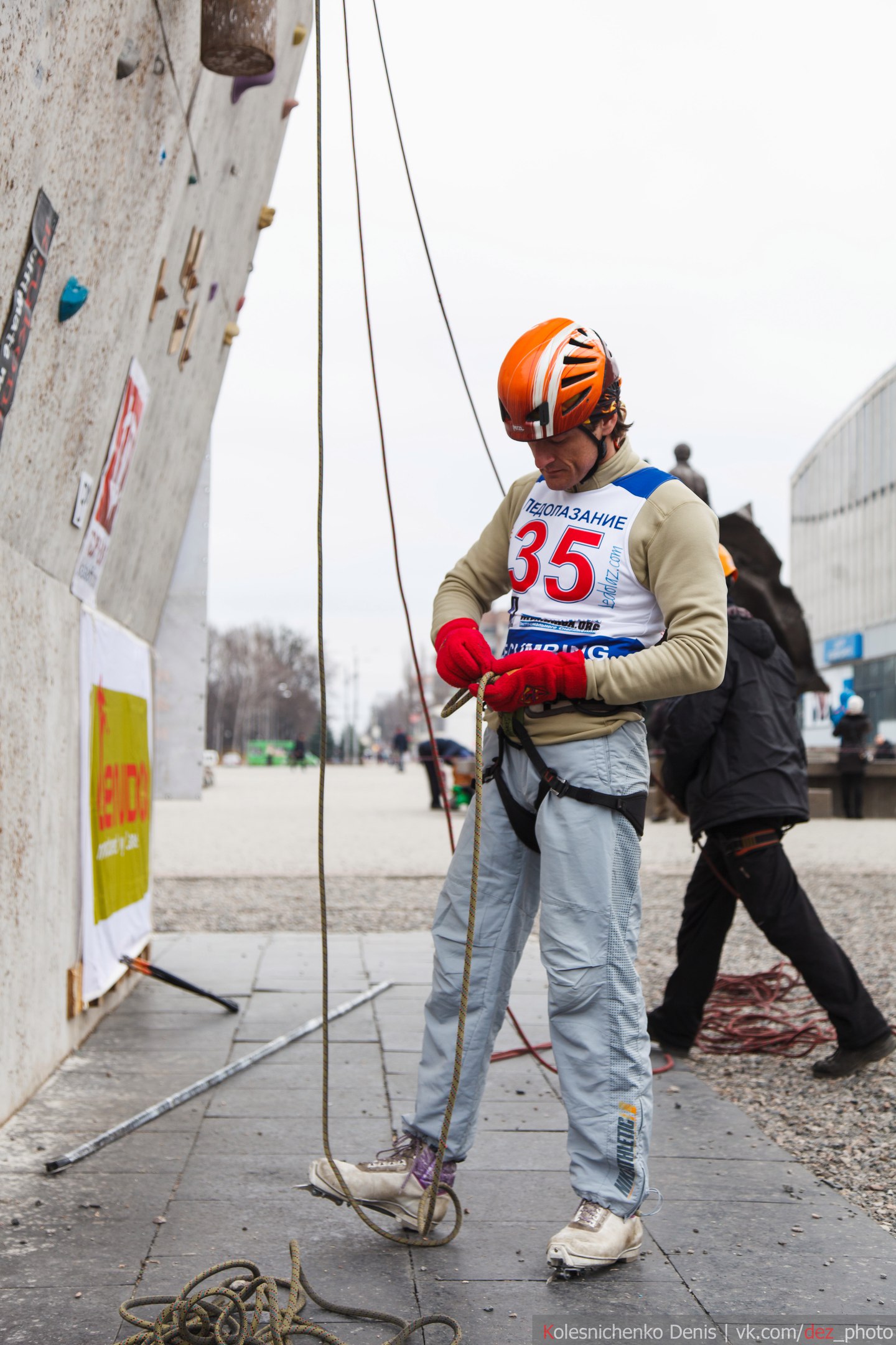 Чемпионат Украины по ледолазанию 2016 года. Фото Дениса Колесниченко