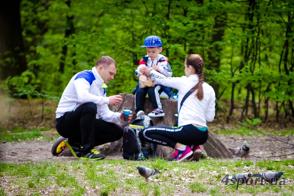 В Киеве более 150 детей возрастом от 1 до 3 лет участвовали в велогонке "Мы - чемпионы!"