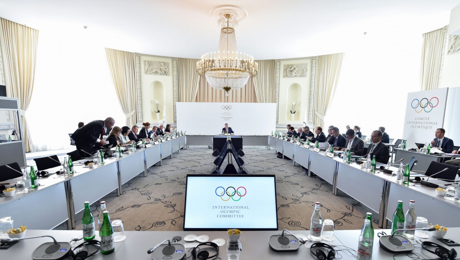 исполнительный совет Международного олимпийского комитета (МОК)