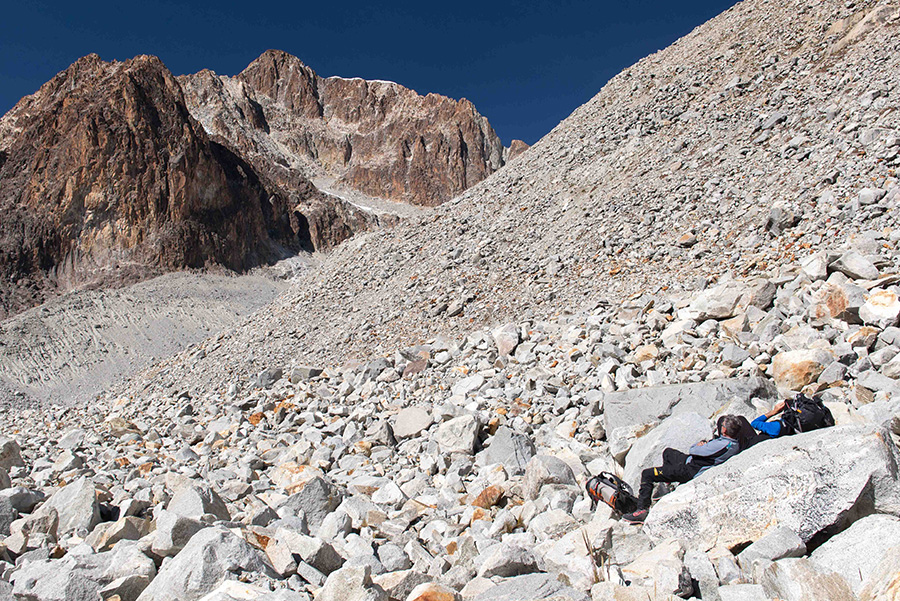 Маршрут "Mindfulness" по контрфорсу Западной стены горы Руми Маллку (Rumi Mallku, 5900 метров