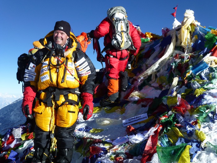  Эверест 2008