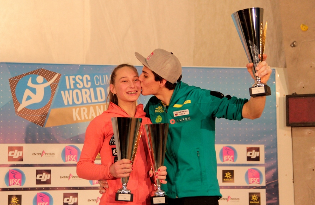 Яна Гарнбрет (Janja Garnbret) и Домен Скофич (Domen Škofic) - победители Кубка Мира по скалолазанию 2016 года