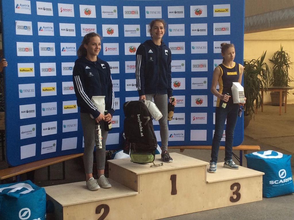 Потапова Ника - бронзовая призерка этапа молодежного Кубка Европы по скалолазанию 2017