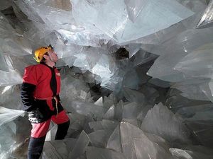 Уникальная пещера с кристаллами обнаружена в Испании