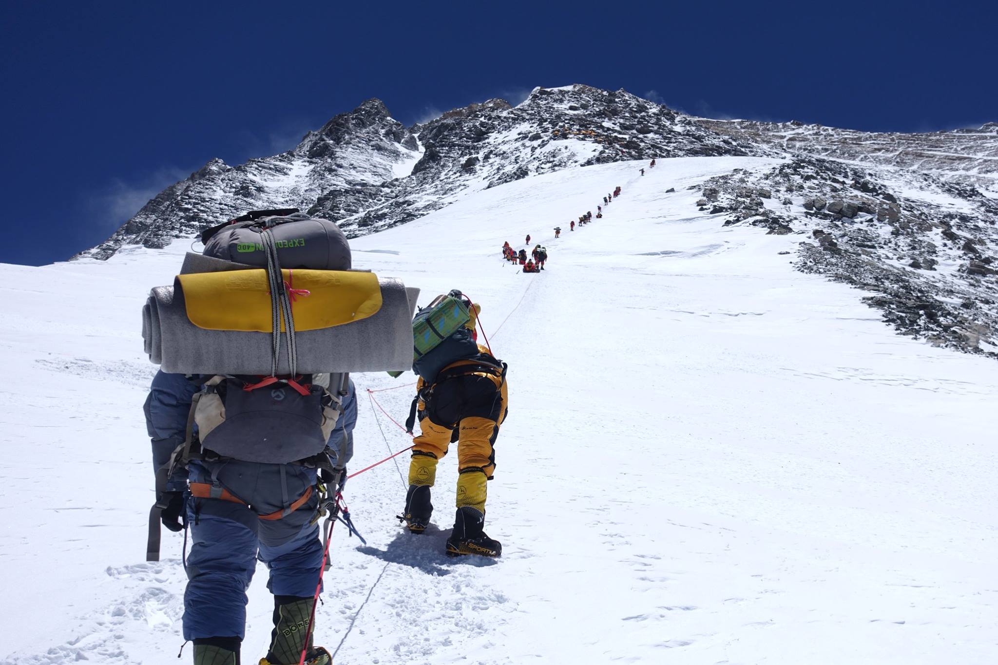 Восхождение на Эверест группы Валентина Сипавина