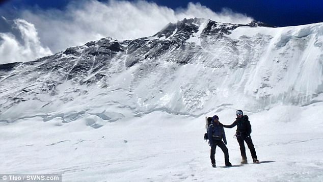 Экспедиция Молли Хьюз (Mollie Hughes) на Эверест. 2017 год