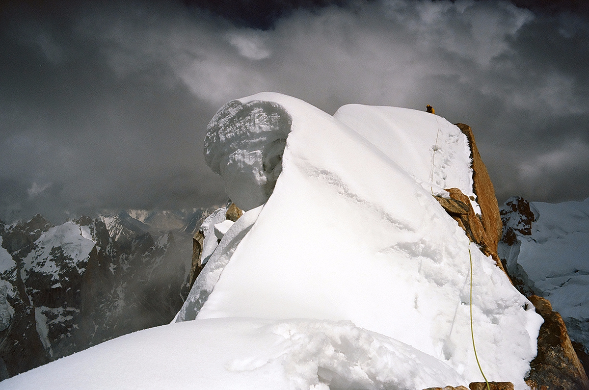 Маршрут на вершину Безымянной Башни Транго ( Trango Nameless, 6250 метров) в Пакистане. Комбинация нового российского маршрута и маршрута "Claire de Lune" 1999 года 