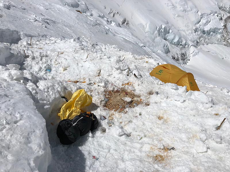 Мусор на Эвересте. май 2018. Фото David Liaño Gonzalez