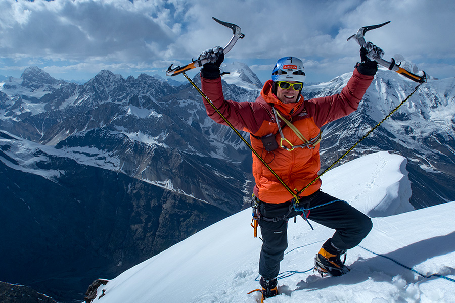  На вершине Качьянт (Kachqiant) высотой 5990 метров. Фото Dutch Pakistan Expedition 2018