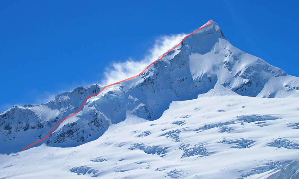 Аспайринг (Mount Aspiring / Tititea) высотой 3033 метра. Стандартный маршрут восхождения по северо-восточному хребту.