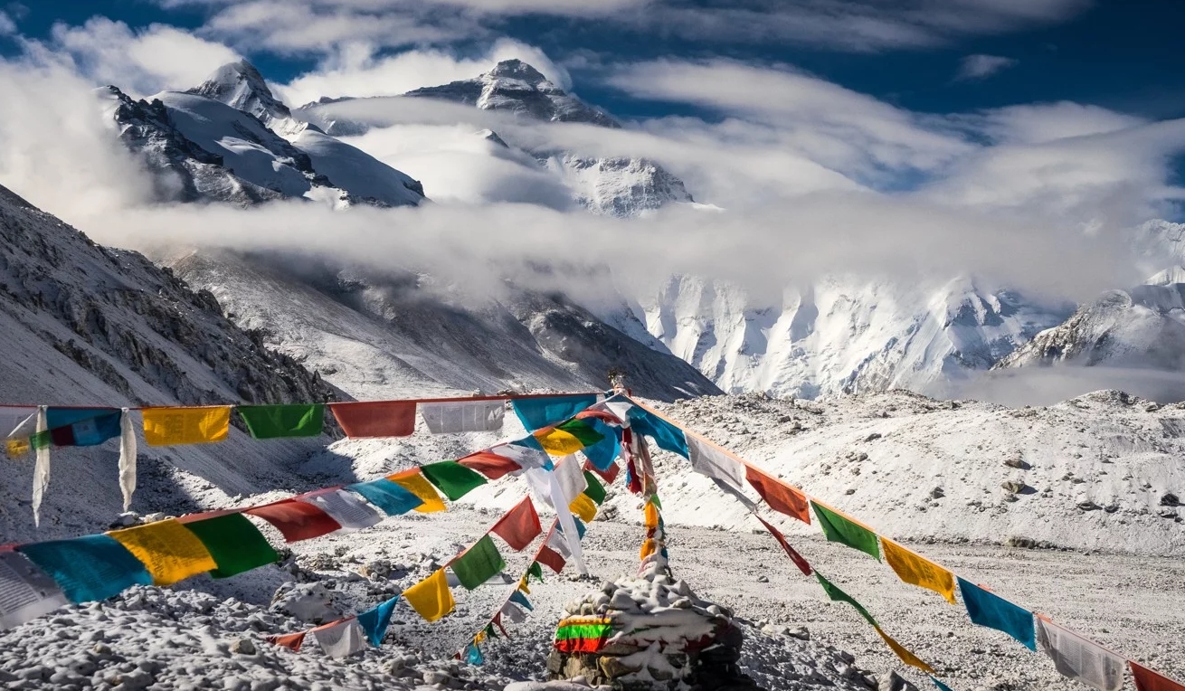 Эверест. Фото Xinhua