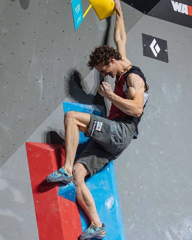 Адам Ондра (Adam Ondra) на Чемпионате Мира по скалолазанию 2018. Фото Lukas Biba