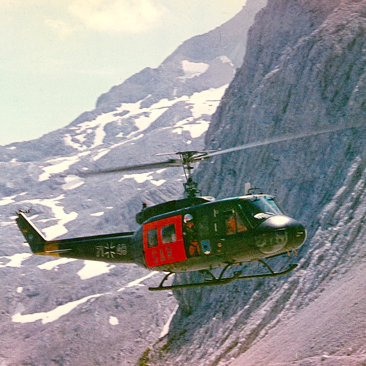  Вертолет спасслужбы «Bergwaсht»