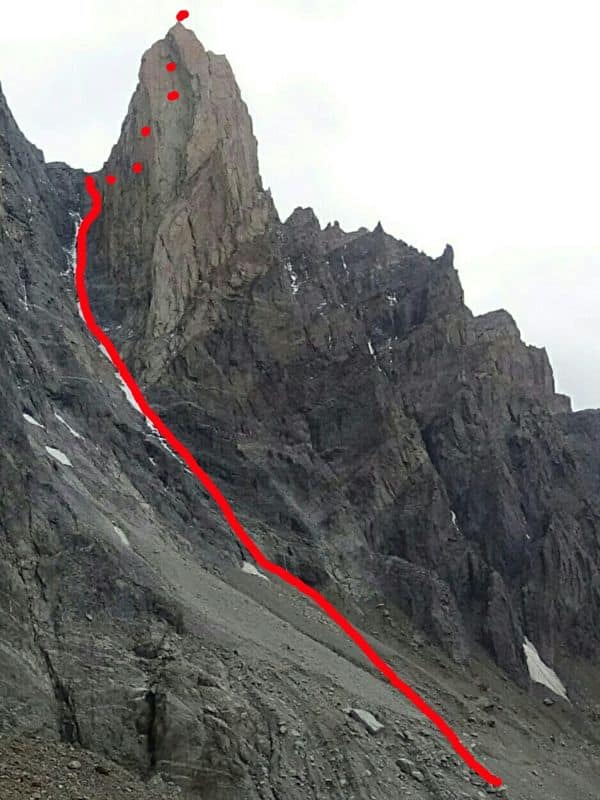 Денис Урубко и Мария Карделл (Maria Cardell). Восхождение на Мойон Рохо (Mojon Rojo, 2170 метров). Фото Денис Урубко