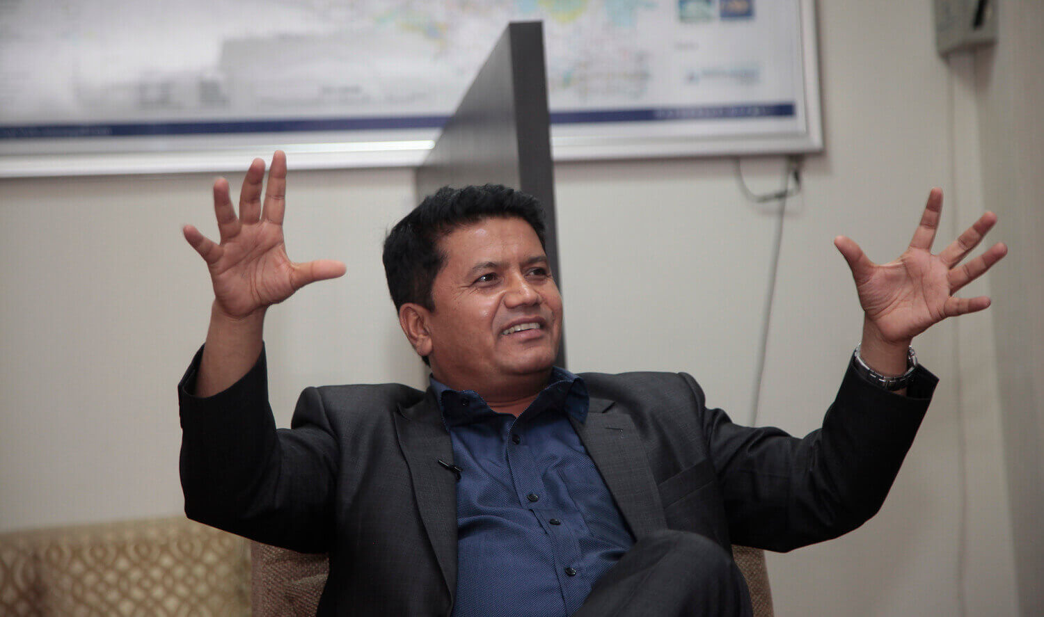 Министр культуры, туризма и гражданской авиации Непала Рабиндра Адхикари (Rabindra Adhikari). Фото Nepali Times