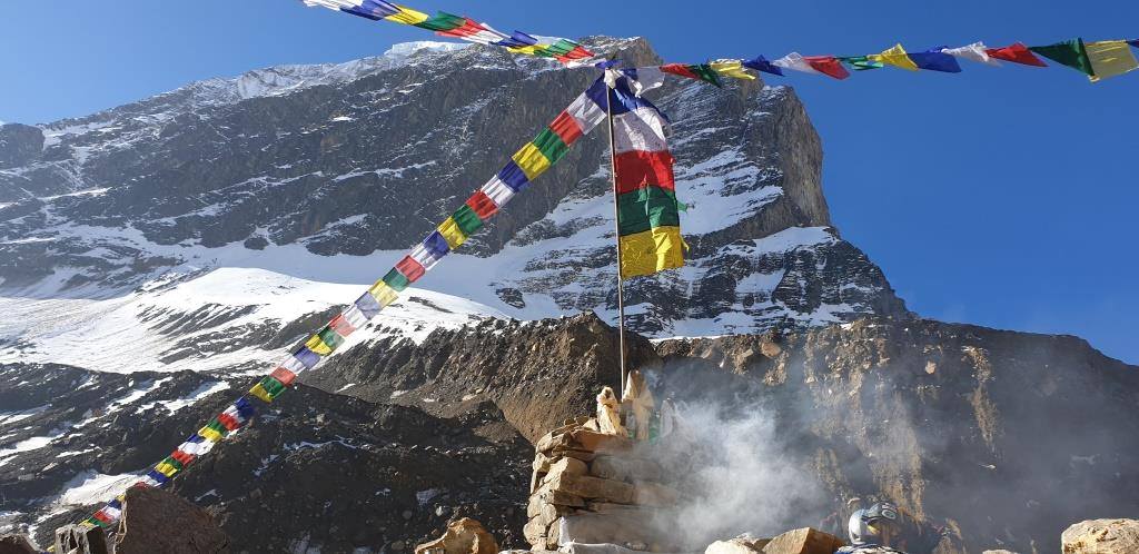 восьмитысячник Дхаулагири (Dhaulagiri, 8167 м). Фото Peter Hamor