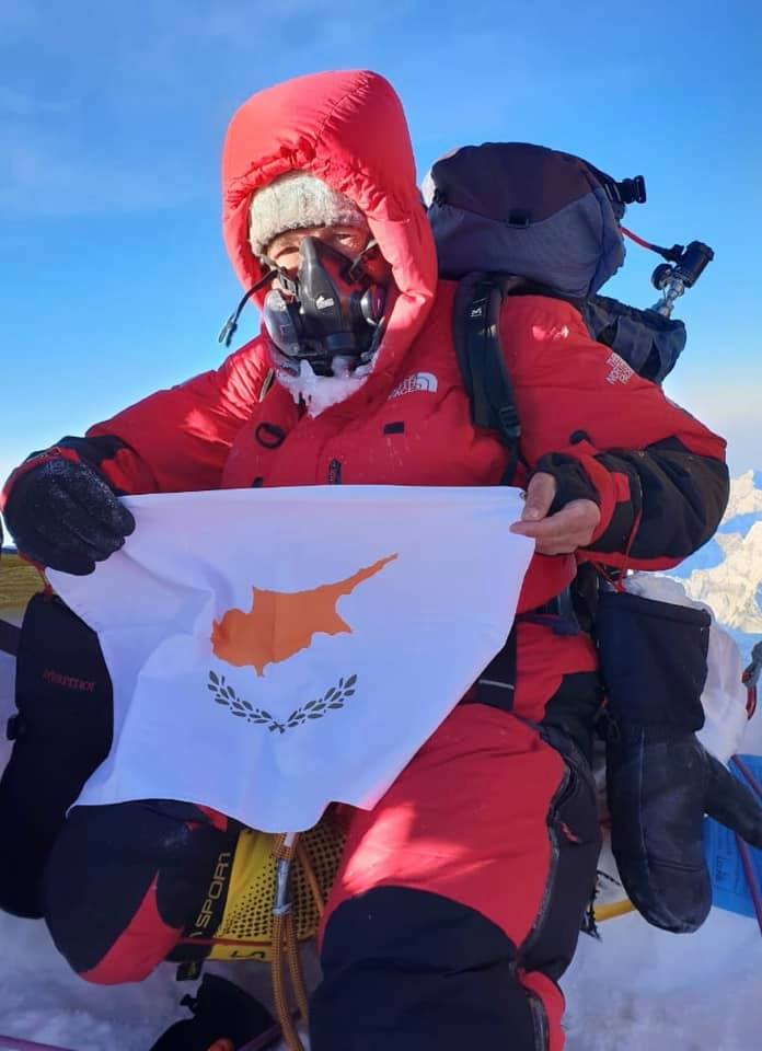 Евгений Старосельский на вершине Эвереста