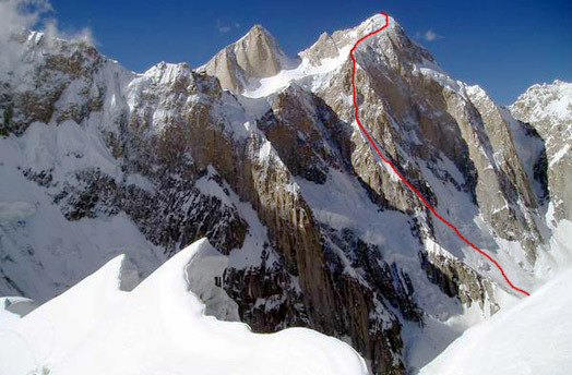 Пумари Чхиш Южная (Pumari Chhish South, 7350 м). первый маршрут на вершину 2007 года по южной стене