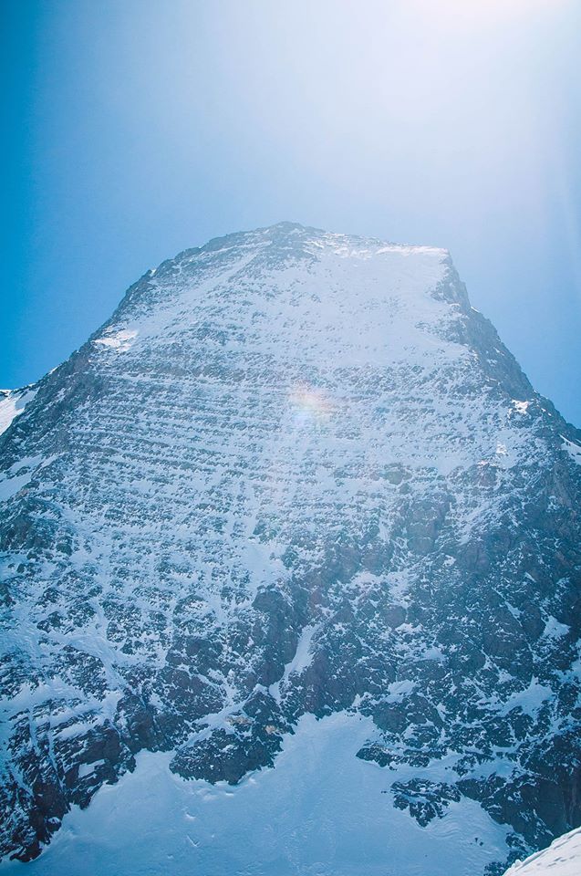 Вершинная башня пика Сомони. Фото Александр Павлов