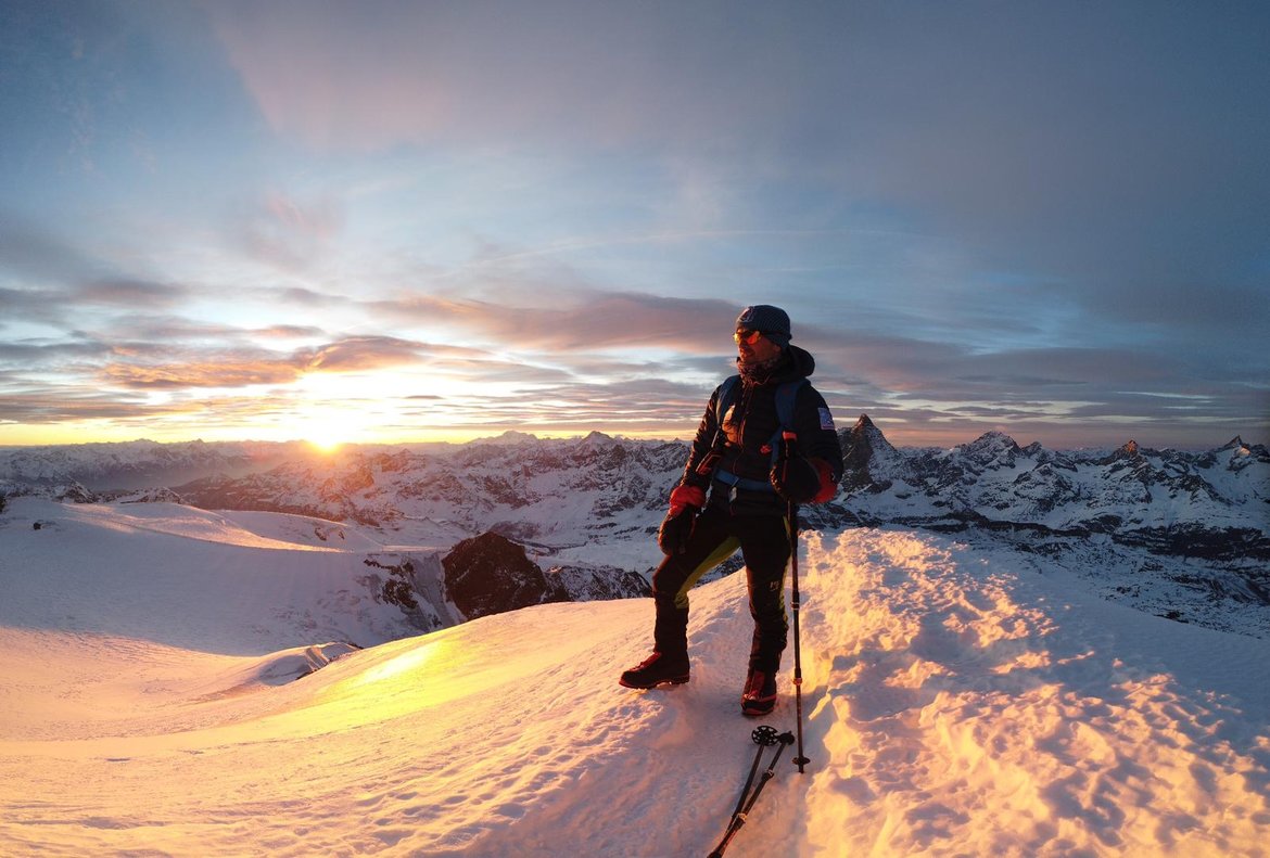 Сержи Минготе (Sergi Mingote) на вершине Брайнхорн в Альпах. январь 2020. Фото Sergi Mingote