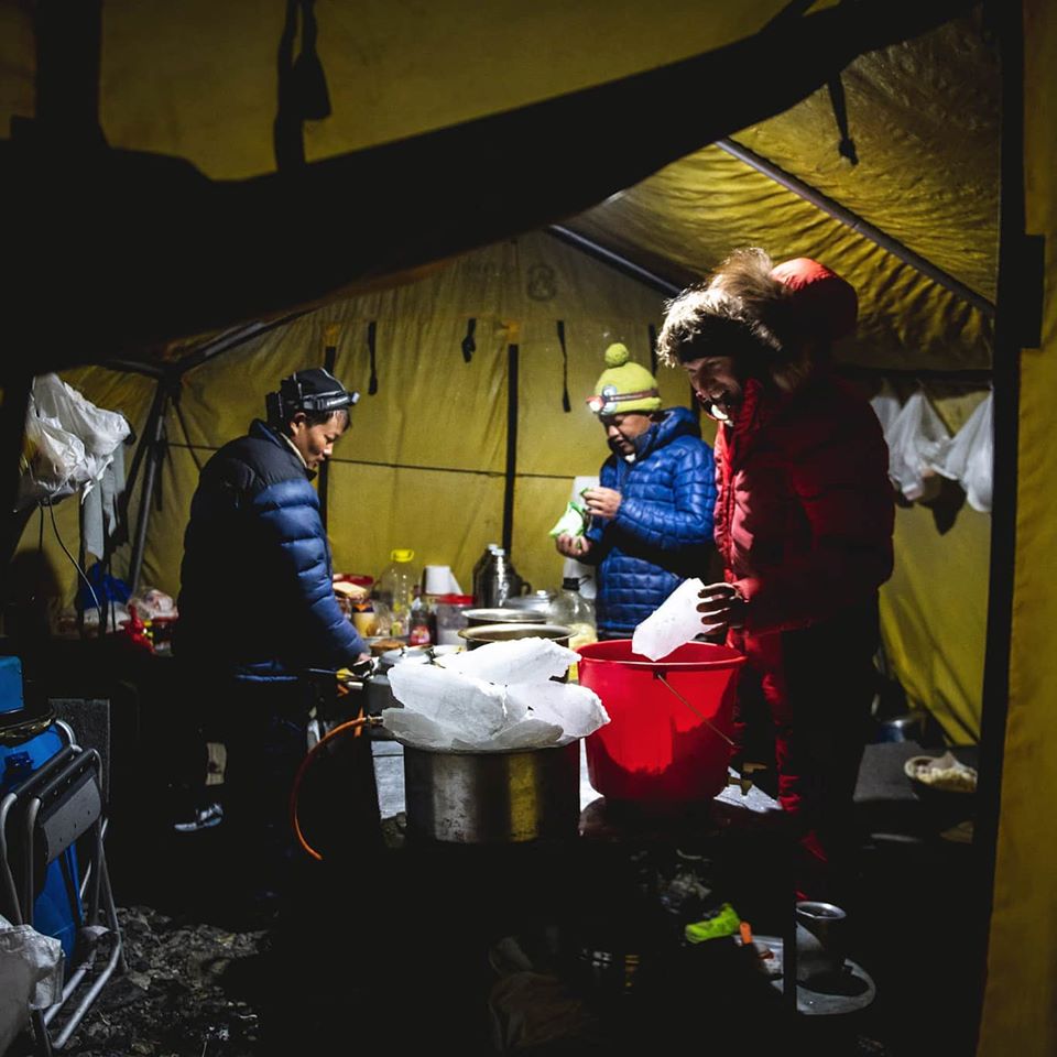 Йошт Кобуш (Jost Kobusch) в базовом лагере Эвереста. Фото Jost Kobusch