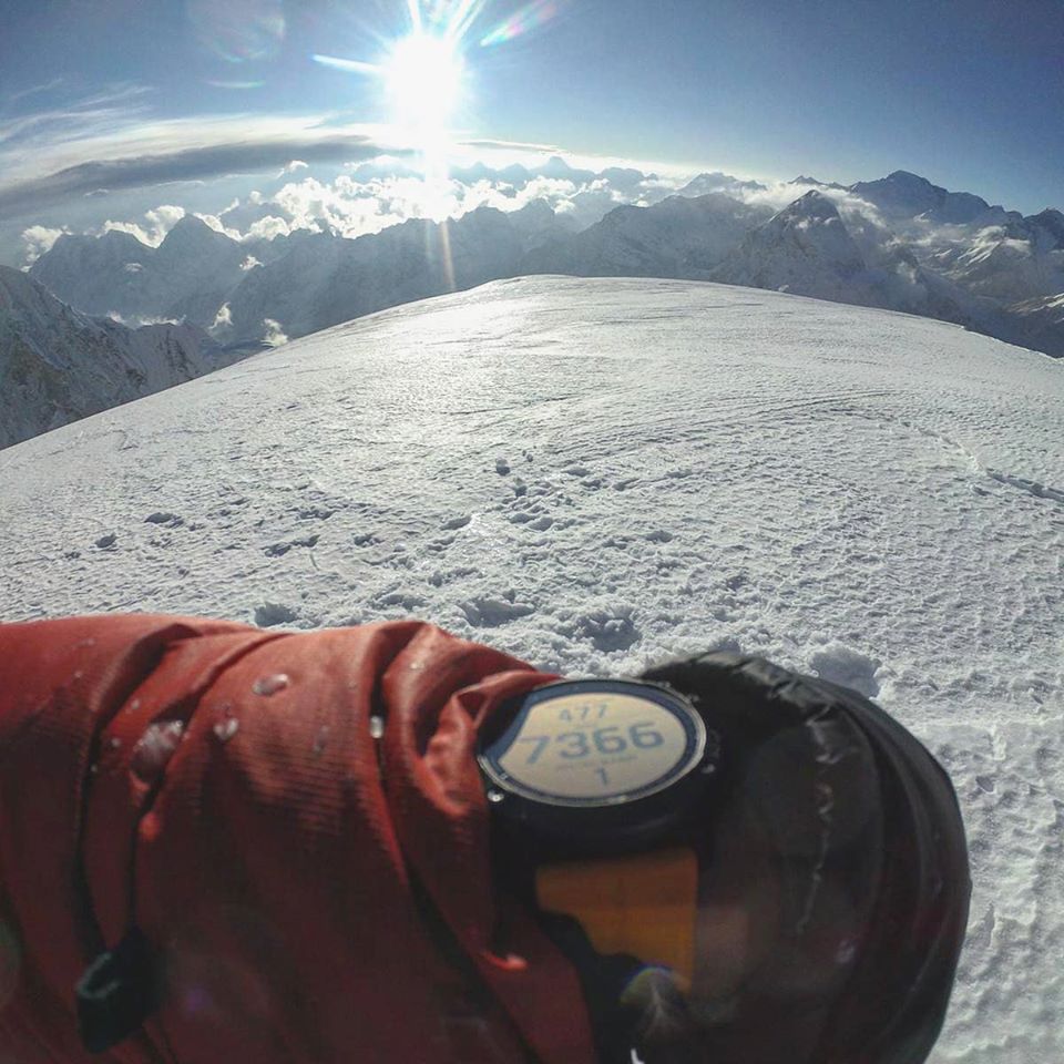 На отметке 7366 метров на Западном гребне Эвереста. Фото Jost Kobusch