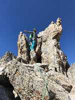 Хавьер Агилар (Javier Aguilar) в восхождении на пик Дибона (Aiguille Dibona) высотой 3131 метров