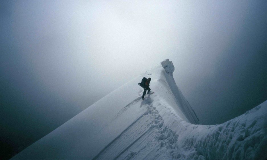 Томаш Хумар (Tomas Humar) в восхождении на вершину горы Ганеш (Ganesh, 7118 метров. Непал), 1994 год. Фото Tomaz Humar