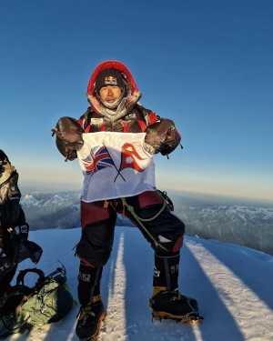 Фото дня: Нирмал Пурджа на вершине восьмитысячника К2 без кислородной маски!
