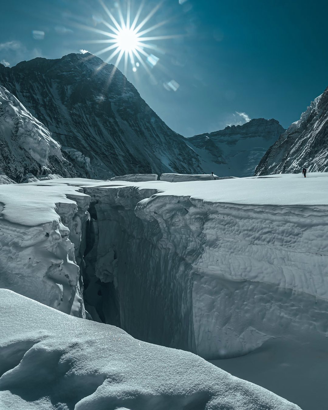 Долина тишины на Эвересте. Фото Elia Saikaly