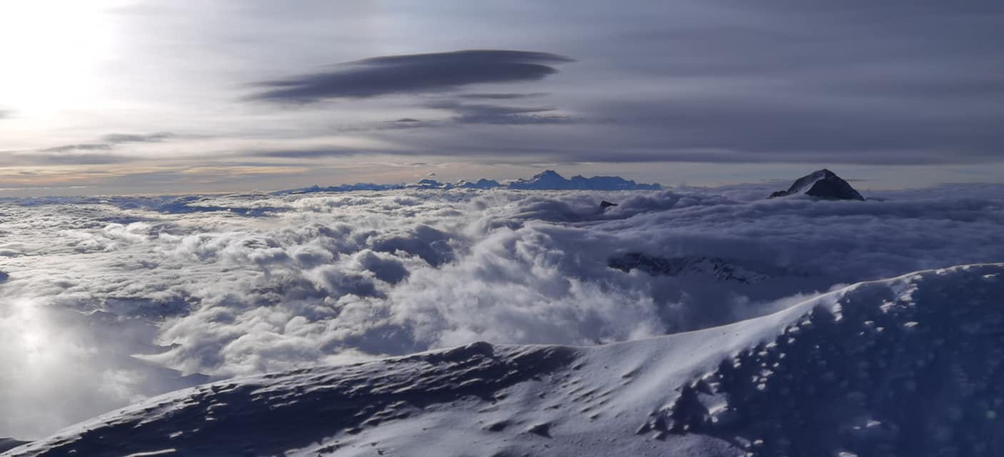 Фото Хрысти Мохнацкой с восхождения на Эверест