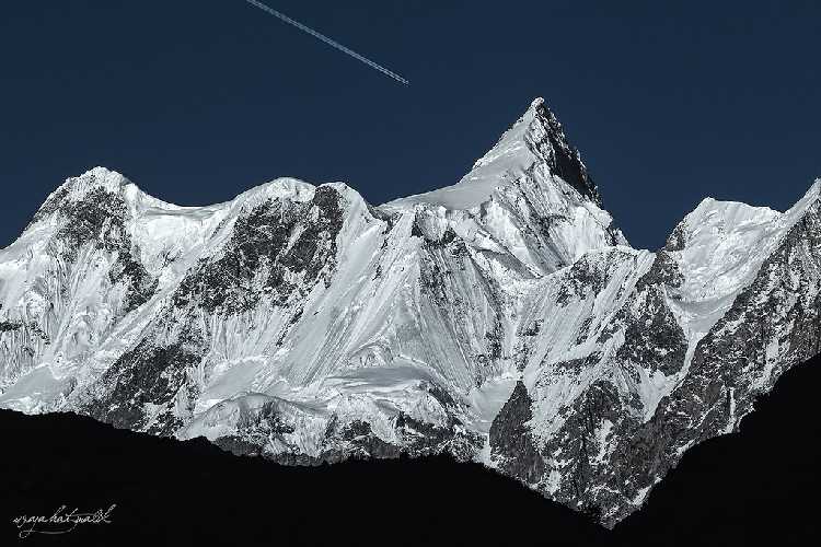 семитысячник Шиспаре (Shispare Peak / Shispare Sar) высотой 7611 метров