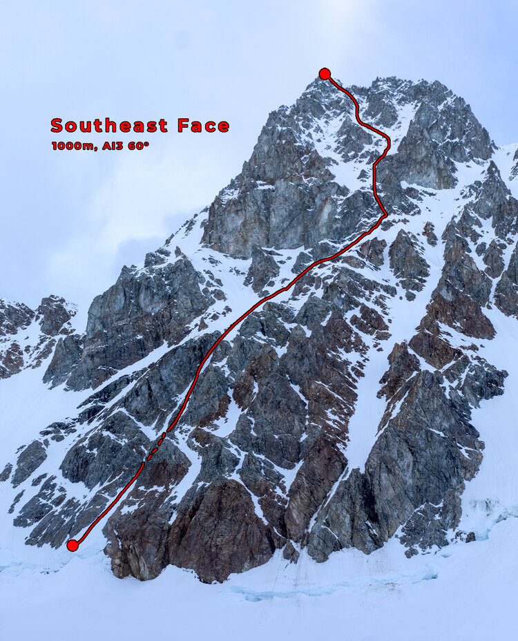Гора Хабсью (Hubsew Peak). Маршрут по Юго-Восточной стене (Southeast Face) (1,000м, AI3 60°): Первопроходцы: Алик Берг, Маартен Ван Херен, 26 мая 2021