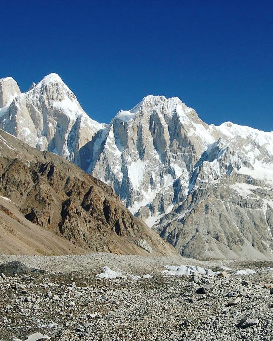 Пумари Чхиш Южная (Pumari Chhish South) высотой 7350 метров