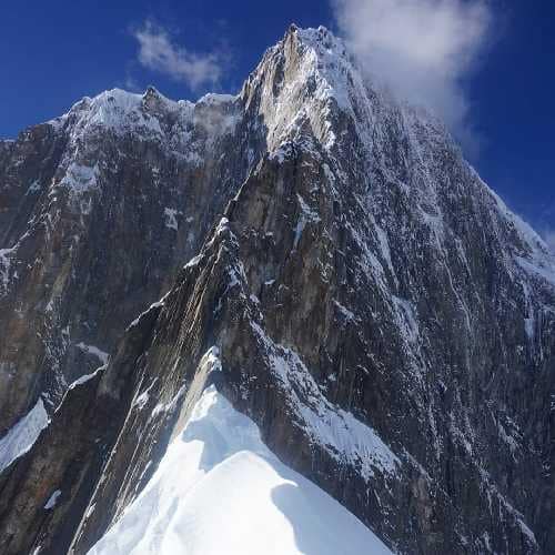  юго-восточный гребень горы Аннапурна III ( Annapurna III 7555 метров)