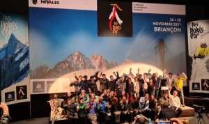 Золотые Ледорубы для лучших альпинистов: во французском Бриансоне вручили самую престижную в мире альпинизма награду