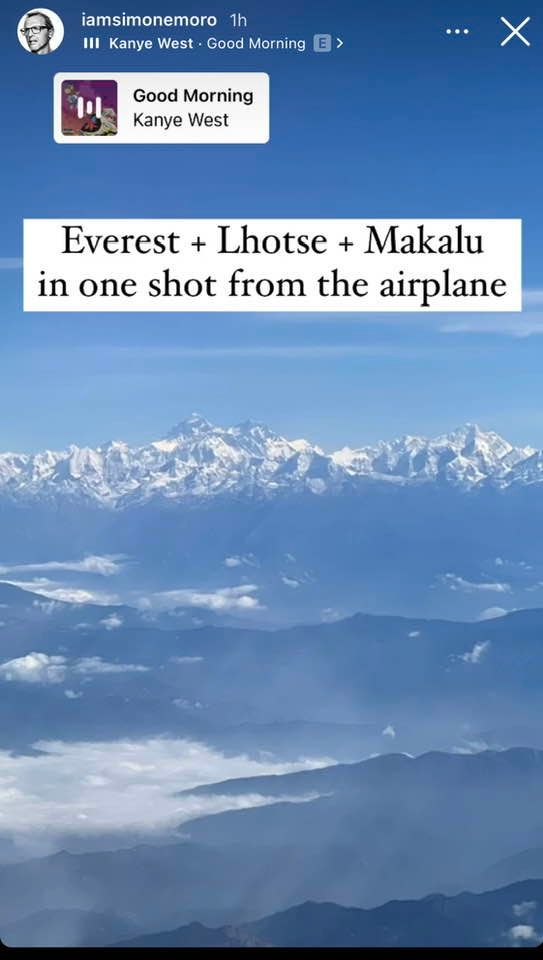 Эверест, Макалу, Лхоцзе. Вид с борта самолета. Фото Симоне Моро
