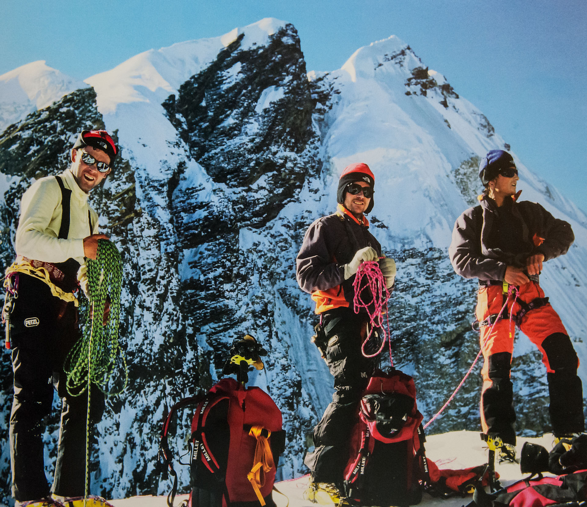 Филип Ренард (Philippe Renard), Антуан Де Шоденс (Antoine de Choudens) и Фредерик Жанте (Frédéric Gentet) в Индийских Гималаях, 1999 год. Фото GMHM