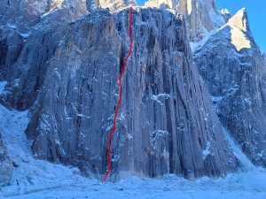 Новый маршрут в Пакистане: польские альпинисты Марчин Томашевский и Дамиан Белецкий поднялись на Ули Бьяхо (Uli Biaho Tower, 6109 м)