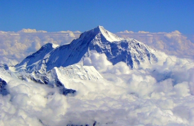 Эверест 2021 года: статистика восхождений и новые рекорды
