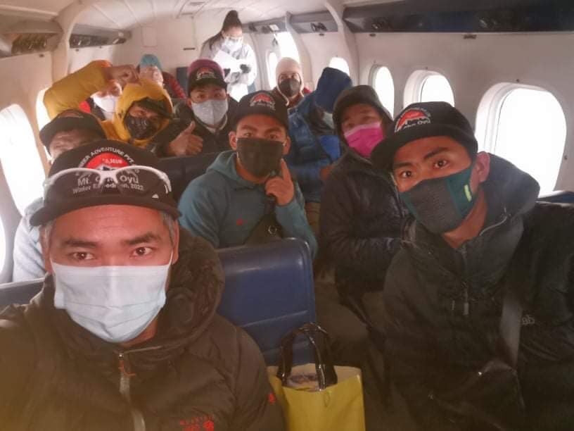 команда Pioneer Adventure зимней экспедиции Чо-Ою 2022