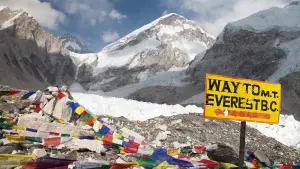 Эверест 2022: рекорды и достижения на высочайшей вершине мира в текущем сезоне
