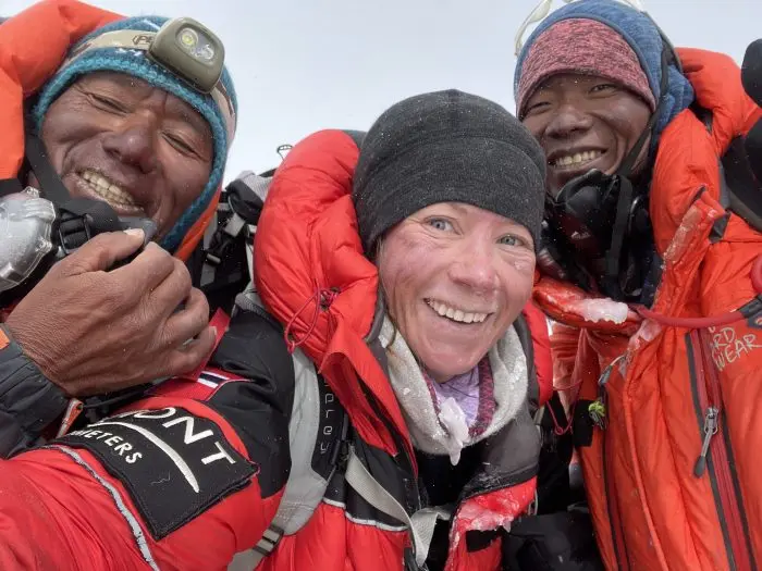 Крістін Харила (Kristin Harila), Дава Онджу (Dawa Ongju Sherpa) та Пасдава Шерпа (Pasdawa Sherpa). Фото Kristin Harila