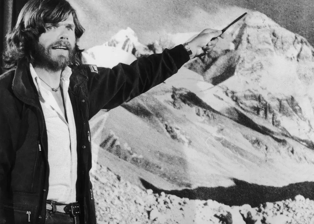 Райнхольд Месснер піднявся на гору Еверест один і без кисневих балонів в 1980 році. Фото з архіву Keystone/Hulton